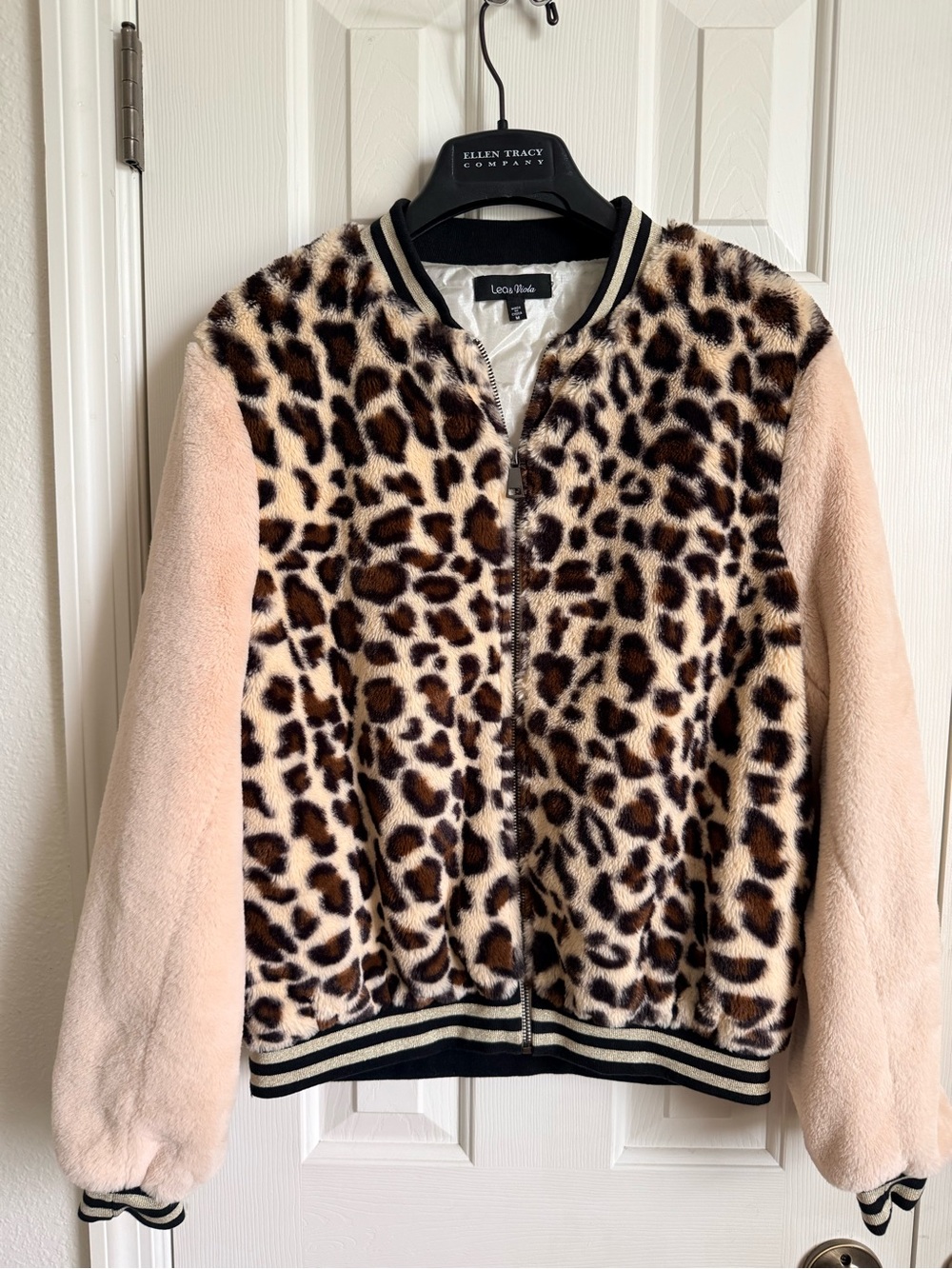 Lulu's Faux Fur Leopard Bomber Jacket in Blush